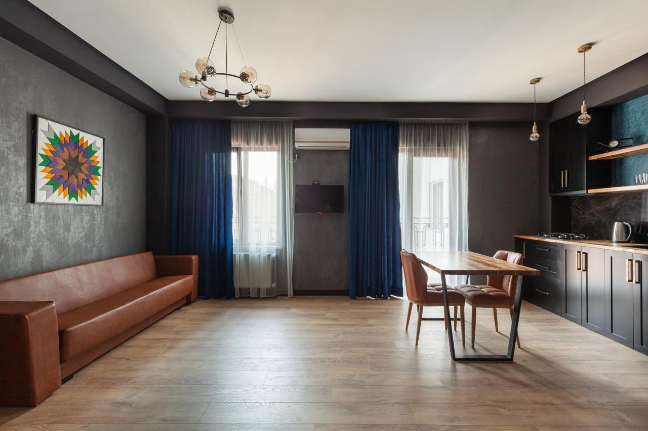 Irina'S Apartments Kutaisi Eksteriør billede